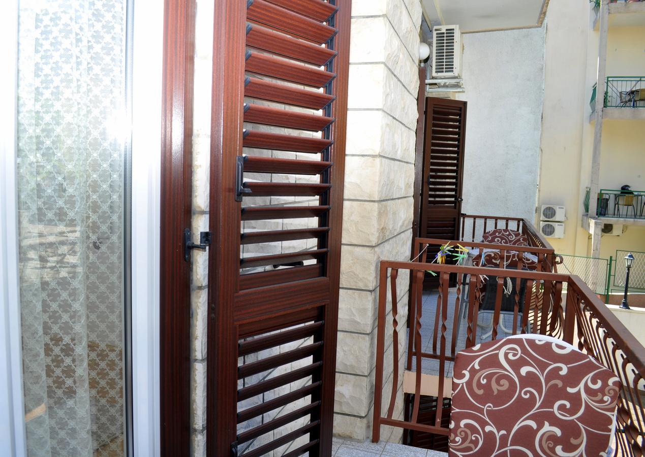 Apartments Ljubica ماكارسكا المظهر الخارجي الصورة
