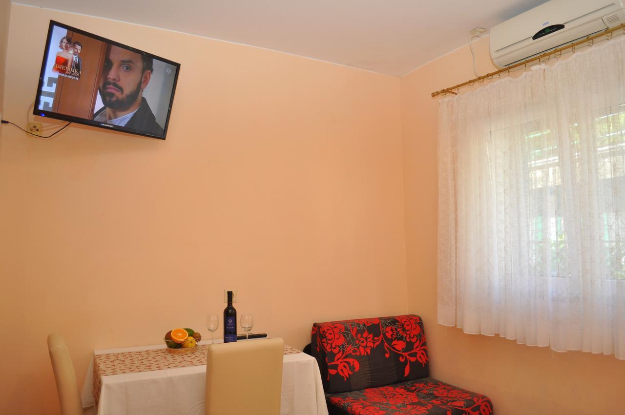 Apartments Ljubica ماكارسكا المظهر الخارجي الصورة
